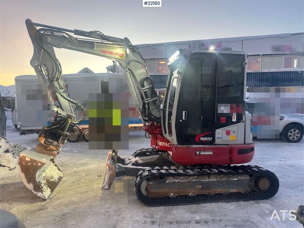 Takeuchi TB257FR 2021 22180 TB257FR 2021 1 Crawler Excavators