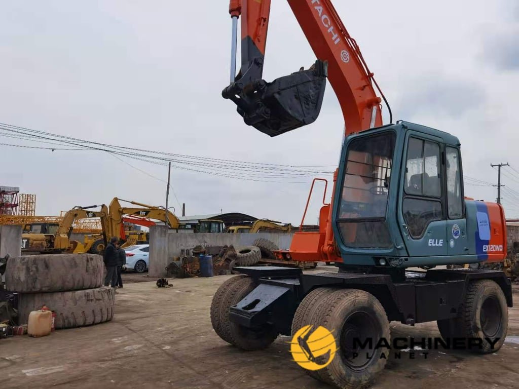 HITACHI Wheel Excavator EX120WD Low Price EX120WD 2019 1 Wheeled Excavators image 4