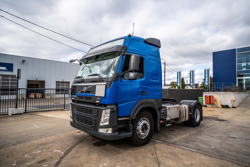 VOLVO FM 420 + KIPHYDR. 2018 E64736 FM 420 + KIPHYDR. 2018 1