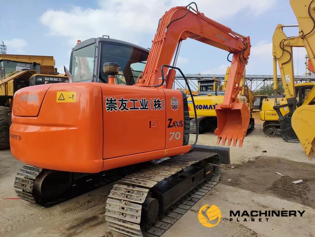 Hitachi ZX70 Mini Crawler Excavator 7 TONS GOOD CONDITION ZX70 2019 1 Crawler Excavators image 2