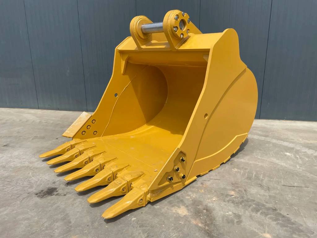 CAT 352F - TB 2026 905923 352F - TB 2026 0
