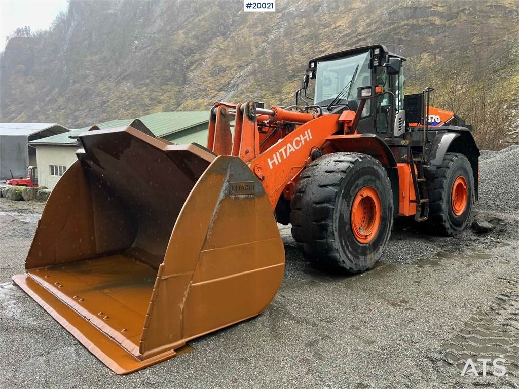Hitachi zw370-6 Wheel loader w/ scale, printer and bucket 2019 20021 zw370-6 Wheel loader w/ scale, printer and bucket 201...