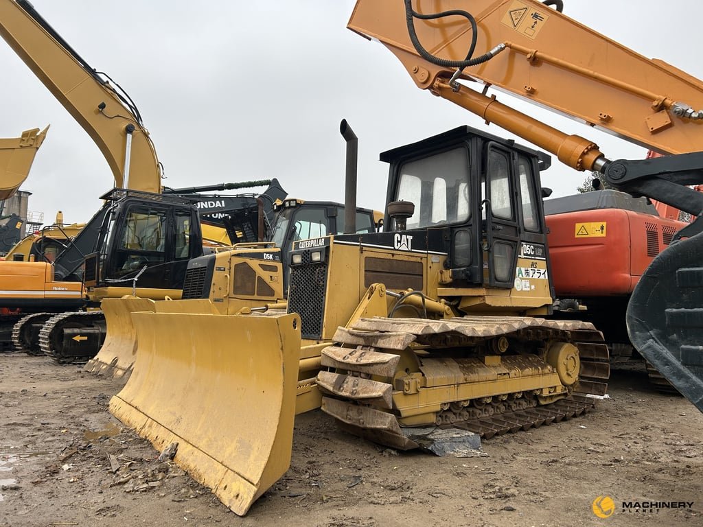 D5C Caterpillar Used Bulldozer good price HOT SALE D5C 2016 1 Dozers image 3