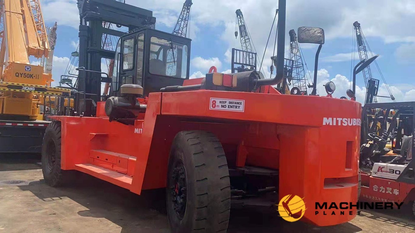 Mitsubishi FD300 30Tons Forklift Good Quality FD300 2019 1 Forklift