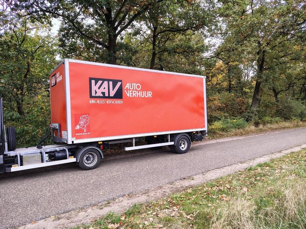 Closed Semi-trailer Van Veen Heas 4530kg 2010 2018 Veenhuis Multifunctional Delivery Truck Heas 2018 1