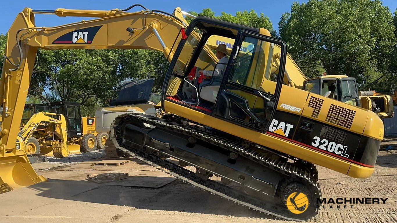 320CL Caterpillar Used Crawler Excavator LOW PRICE 320CL 2019 1 Crawler Excavators image 5