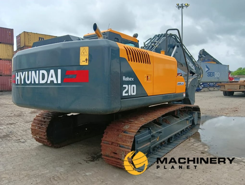 Hyundai R210 Excavator R210 2024 2 Crawler Excavators image 4
