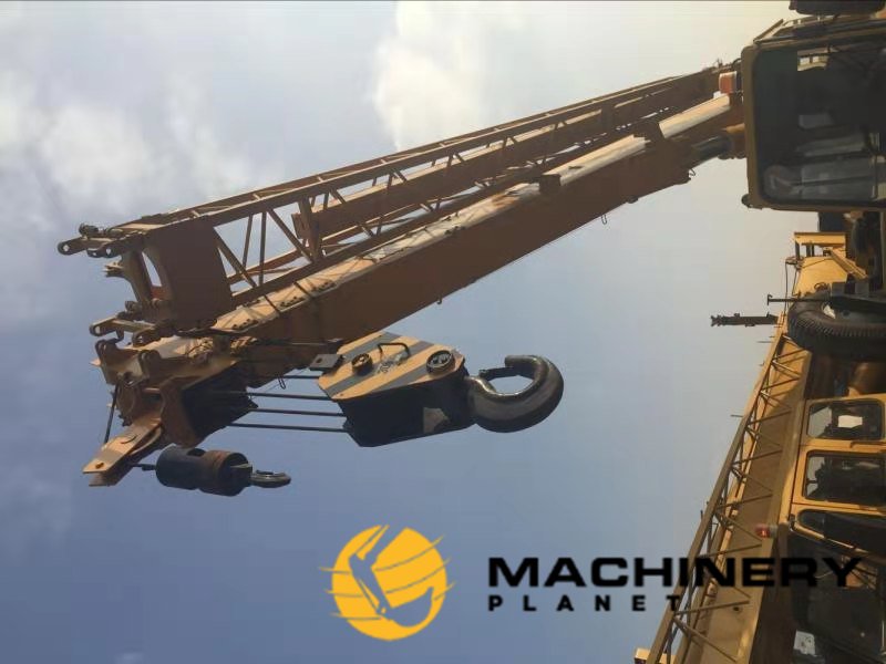 Tadano TL300E Crane Used High Quality TL300E 2018 1 Mobile Cranes image 5