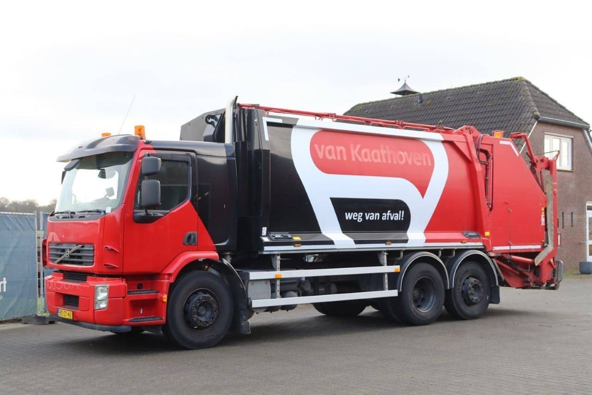 Waste collection truck Volvo FE S 6X2 R Diesel 2007 2007 FE S 6X2 R 2007 1