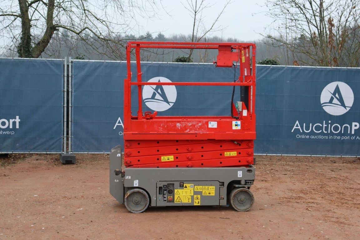 Scissor lift Genie GS-1930 Electric 7.8m 2006 2006 GS-1930 2006 1 Scissor Lifts