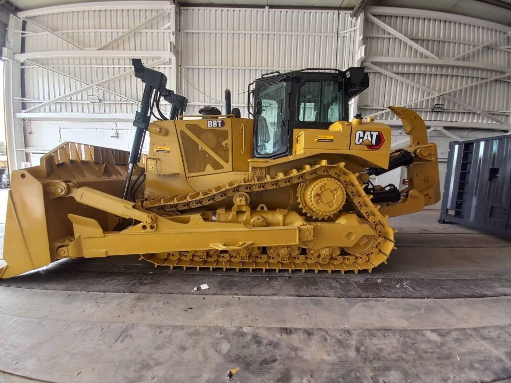 CAT D8T (Jebel Ali) 2022 ETR-1196 D8T (Jebel Ali) 2022 1 Dozers