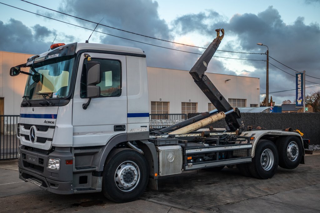 MERCEDES ACTROS 2646 L-MP3 2012 E61383 ACTROS 2646 L-MP3 2012 1