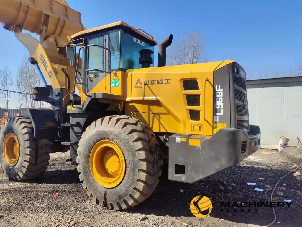 SDLG LG968F Loader Used Good Condition For Sale LG968F 2021 1 Wheel Loaders image 3