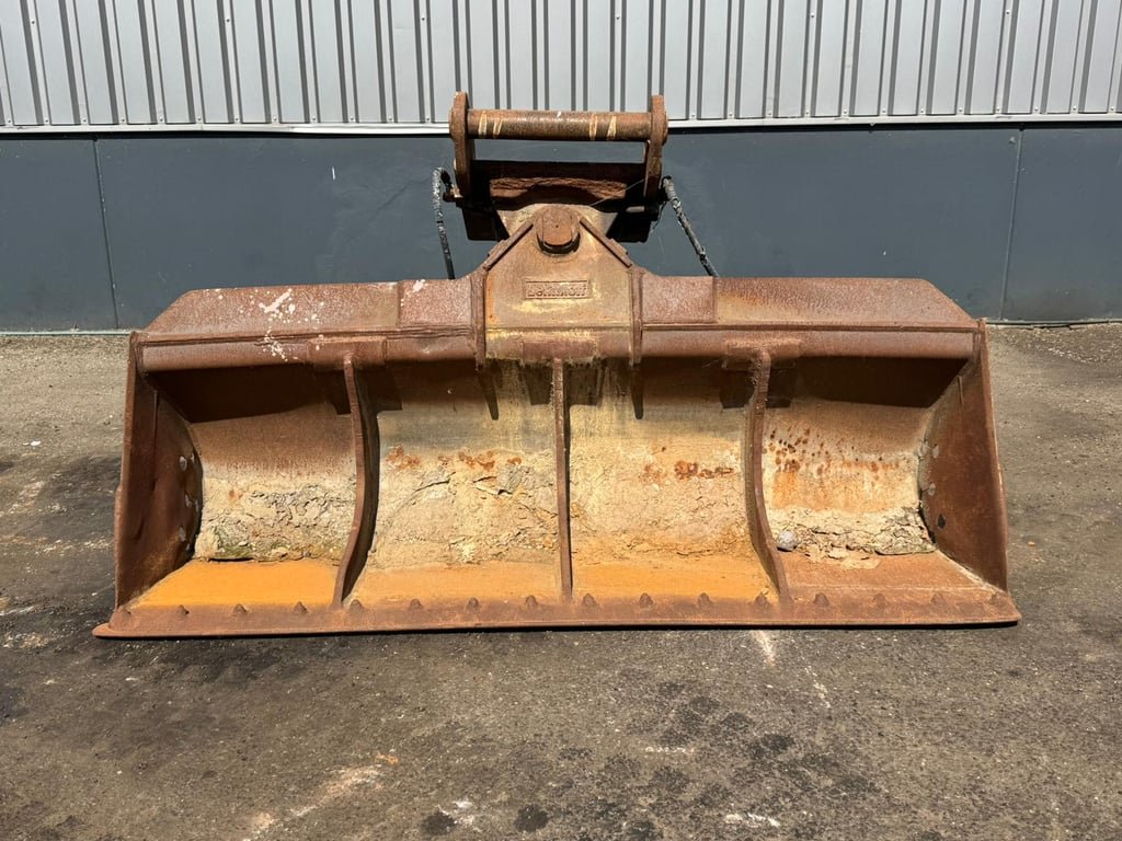 Lehnhoff Kantelbak NGT-2400 MS25 70001817 Lehnhoff Kantelbak NGT-2400 MS25 1