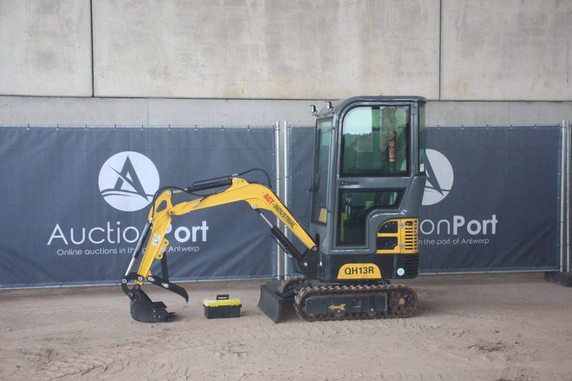 Mini Excavator AGT Industrial QH13R Diesel 2024 New 2024 AGT Industrial QH13R 2024 0