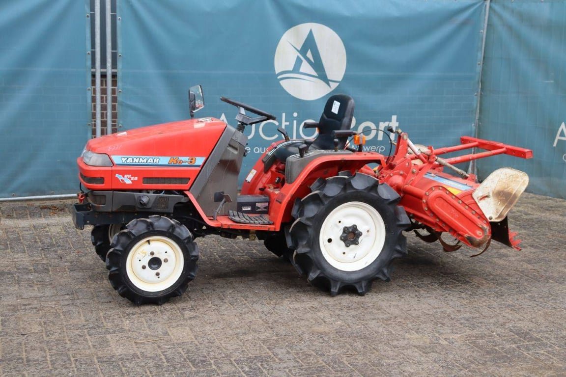 Mini tractor Yanmar Ke-3 Diesel 13.5hp with cultivator Ke-3 1 Tractor Units