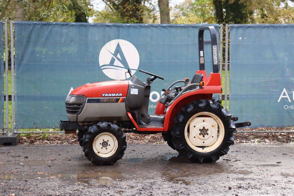 Mini tractor Yanmar AF-17 Diesel 17hp AF-17 1 Tractor Units