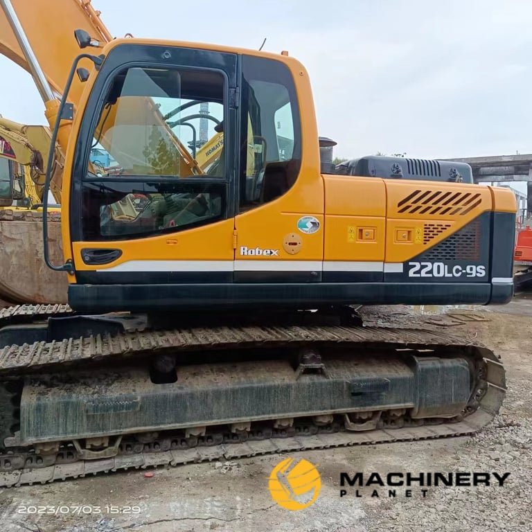 HYUNDAI R220LC-9S Used Crawler Excavator Original Good Condition R220LC-9S 2019 1 Crawler Excavators image 5