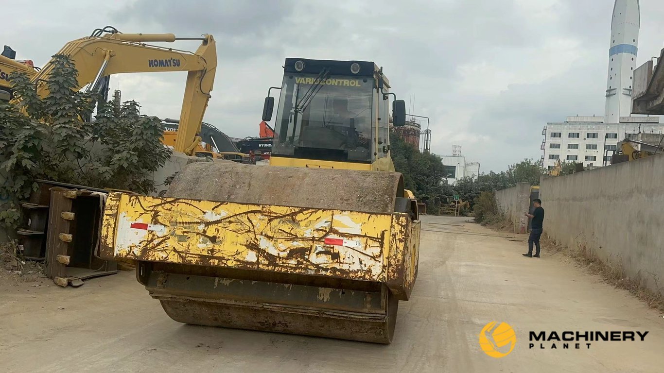 BW226DH Bomag original roller imported from Germany BW226DH 2018 1 image 3