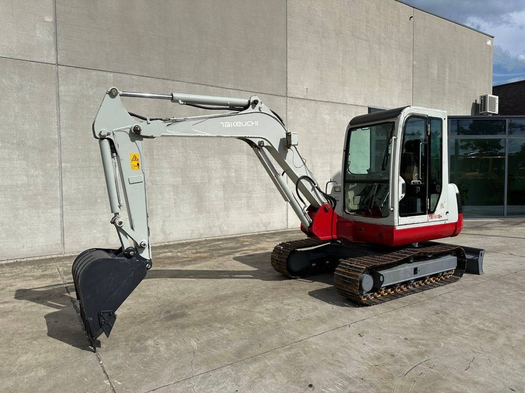 Crawler excavator Takuechi TB150C Diesel 2010 2010 TB150C 2010 1 Crawler Excavators
