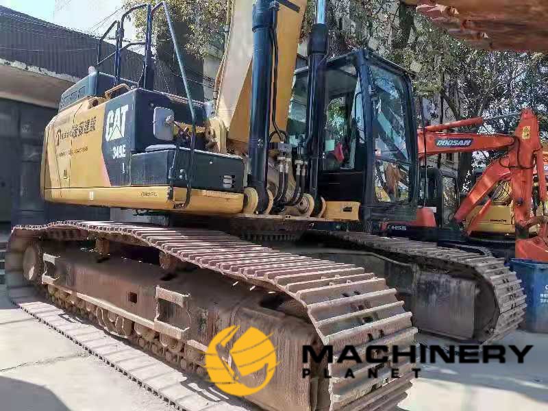 349E Caterpillar 90% new Good Condition 349E 2019 1 Crawler Excavators image 5