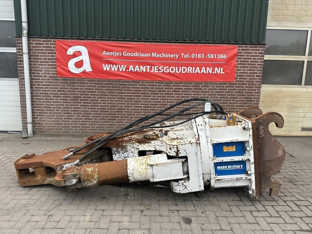 CW 45 2020 12046 CW 45 2020 1