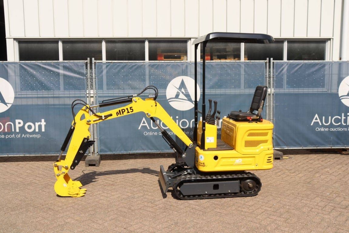 Mini Excavator Machpro MP15 Petrol 13.5 hp 2025 New 2025 Machpro MP15 2025 0