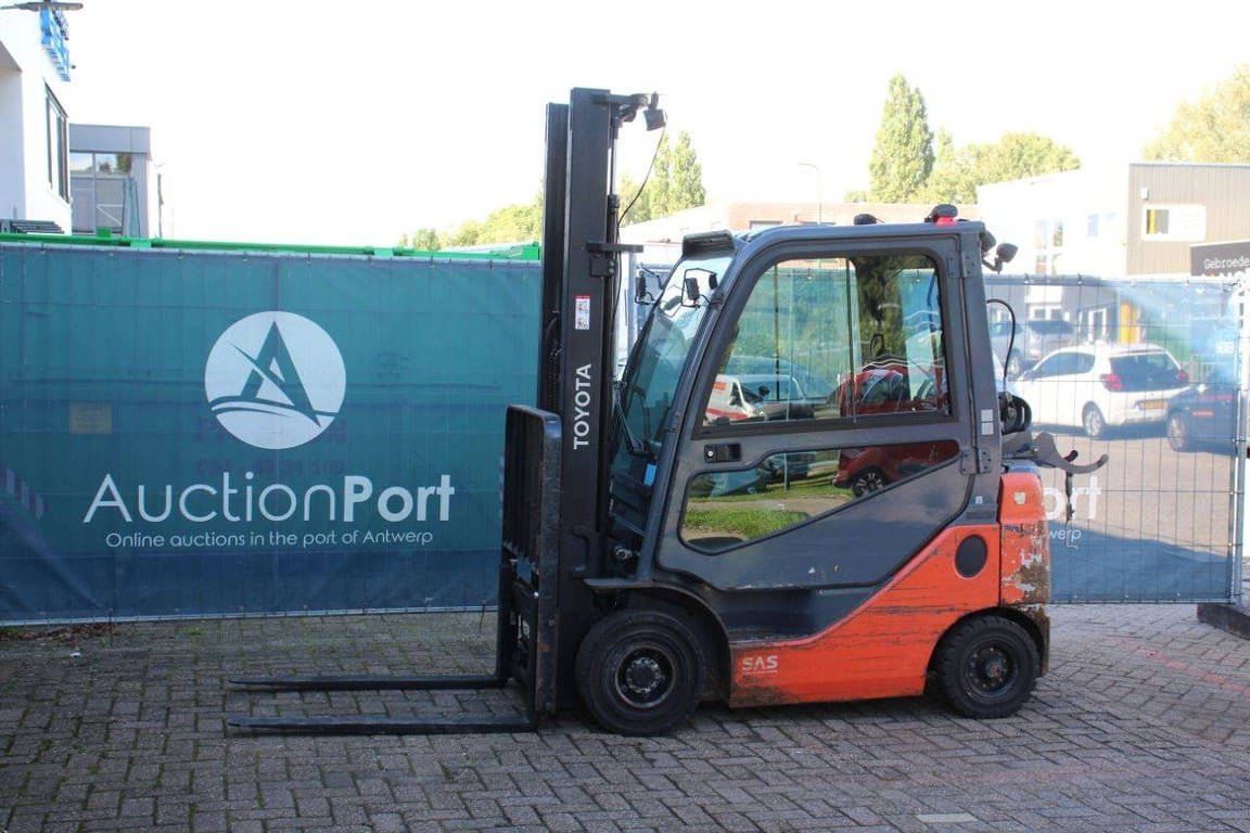 Forklift Toyota 02-8FGF18 LPG 1750kg 4.0m 2019 2019 02-8FGF18 2019 1 Forklift