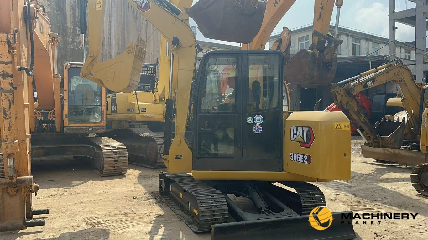 306 CATERPILLAR used mini excavator hot sale 306 2021 1 image 5