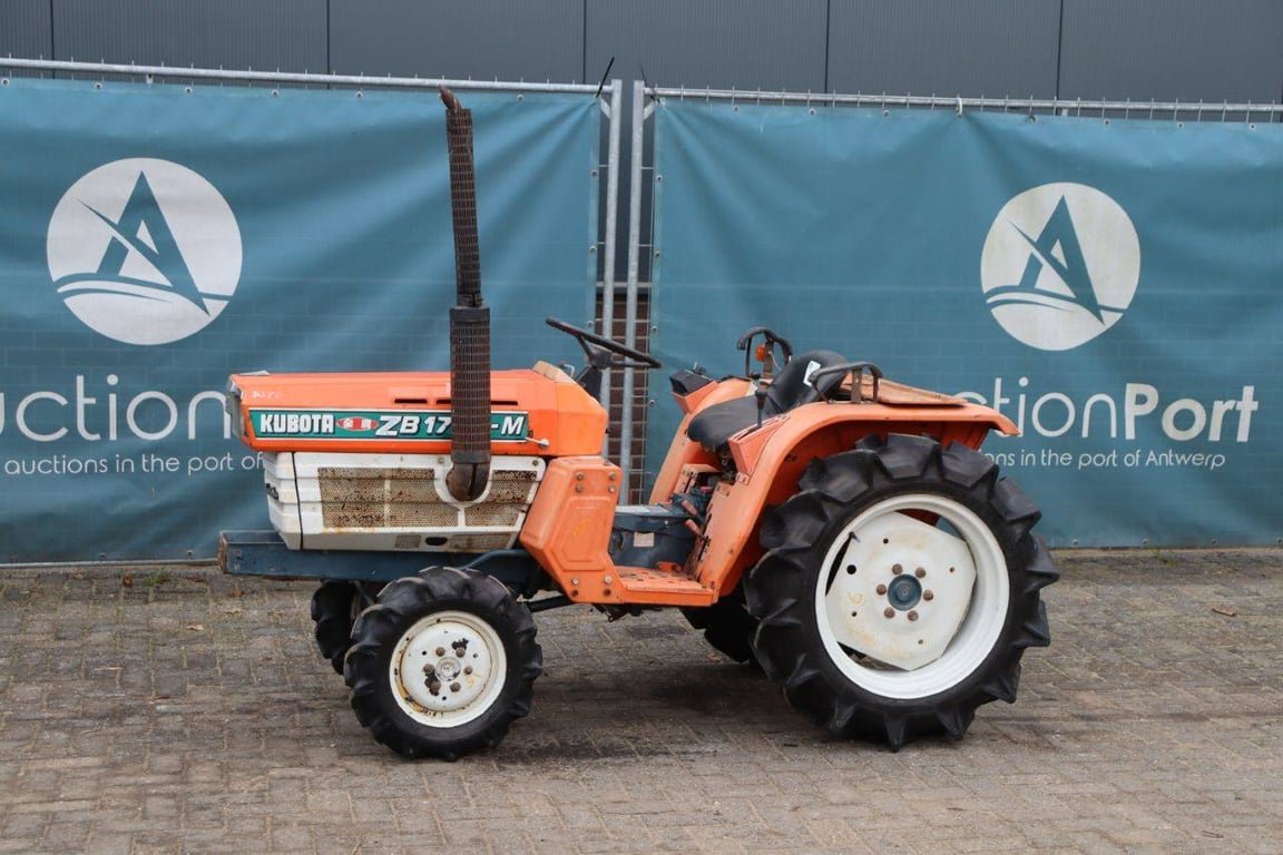Mini tractor Kubota ZB1702-M Diesel 17hp ZB1702-M 1