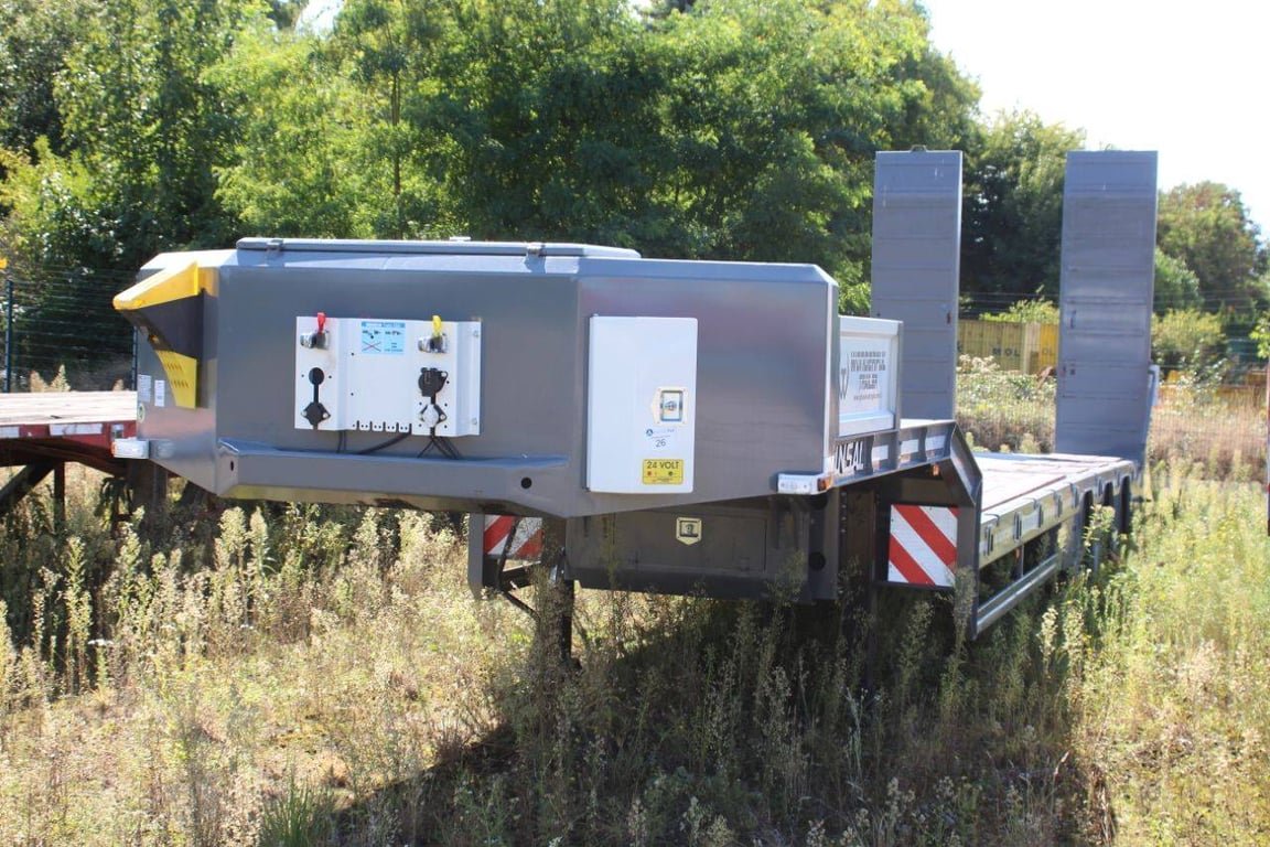 Low loader Ayhan Unsal 3AYH 2025 New 2025 ERF 3AYH 2025 0