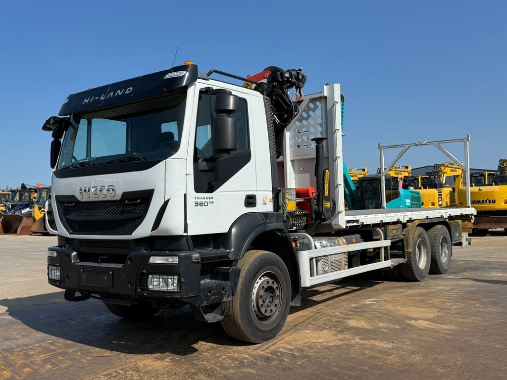Iveco TRAKKER AD260T36 2015 70001796 TRAKKER AD260T36 2015 1