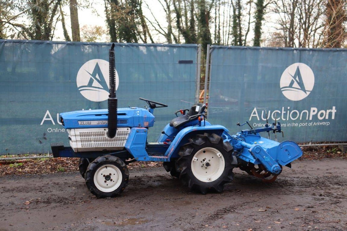 Mini tractor Kubota B1200 Diesel Kubota B1200DT 1