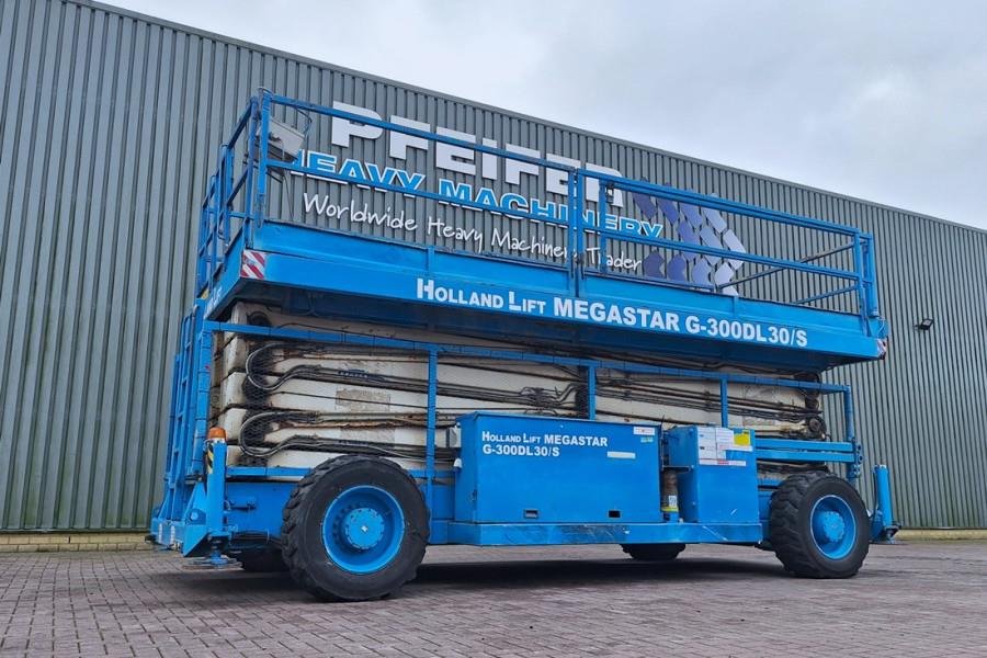Holland Lift Megastar G-300DL30/S Diesel, 4x4x4 Drive, 33.5m Wo 2003 HOLLAND LIFT - Megastar G-300DL30/S - 90373 Holland l...