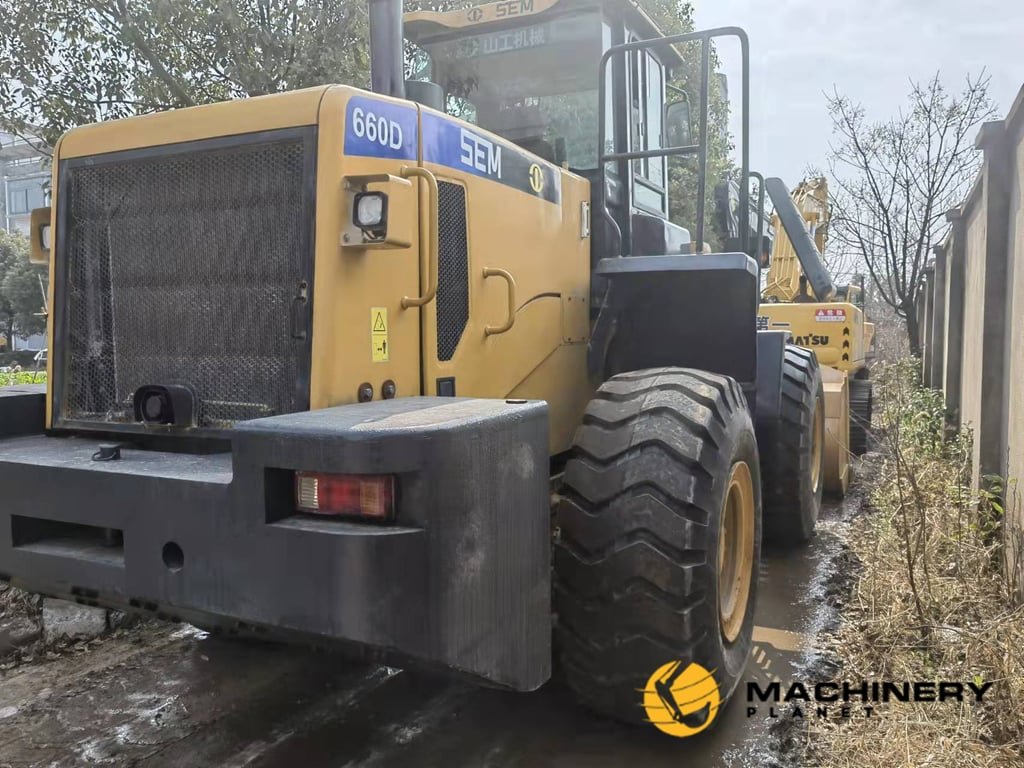 Shangong SEM660 Used Loader for sale SEM660 2019 1 Wheel Loaders image 2