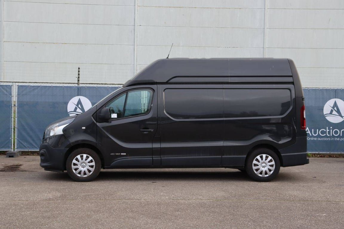 Renault Trafic Diesel 2016 Van 2016 Renault Trafic 2016 1