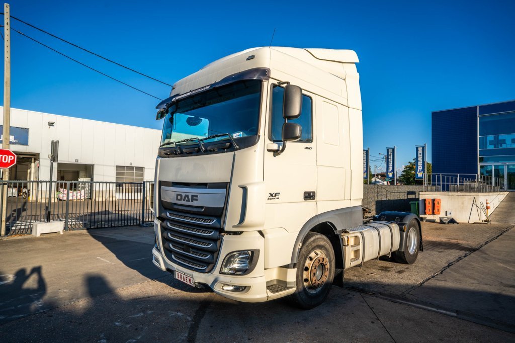 DAF XF 460 + HYDR. (50ton) 2017 E64581 DAF XF 460 + HYDR. (50ton) 2017 1