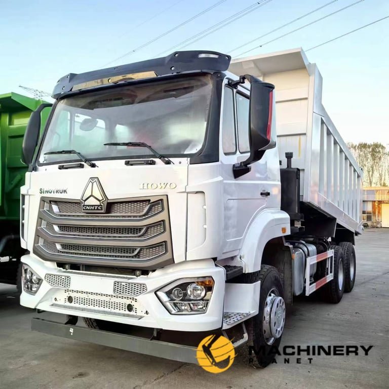 HOWO 400HP 6X4 Dump Truck Good Quality Hot Sale 400HP 6X4 2022 1 Dump Truck image 2
