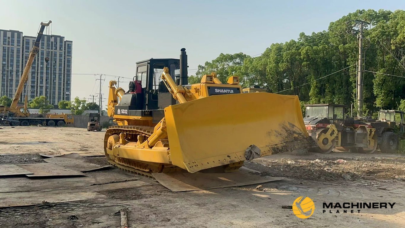 Shantui SD32 Used Bulldozers Made in China For Sale SD32 2019 1 Dozers image 3