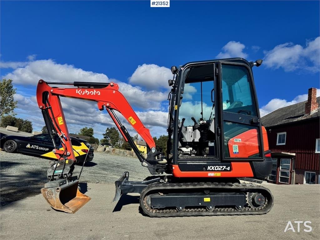 Kubota KX027-4 Mini Excavator w/ 2 buckets. 130 hours! 2022 21352 KX027-4 Mini Excavator w/ 2 buckets. 130 hours! 2022 1