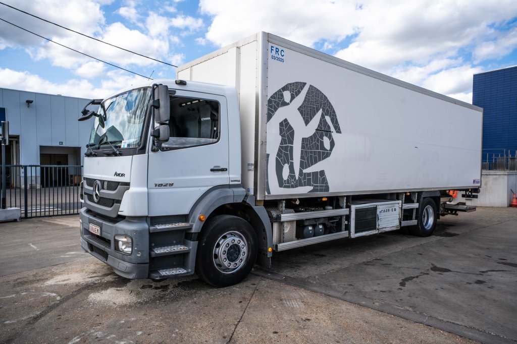 MERCEDES AXOR 1829-MP3+ CARRIER 2013 E62952 AXOR 1829-MP3+ CARRIER 2013 1