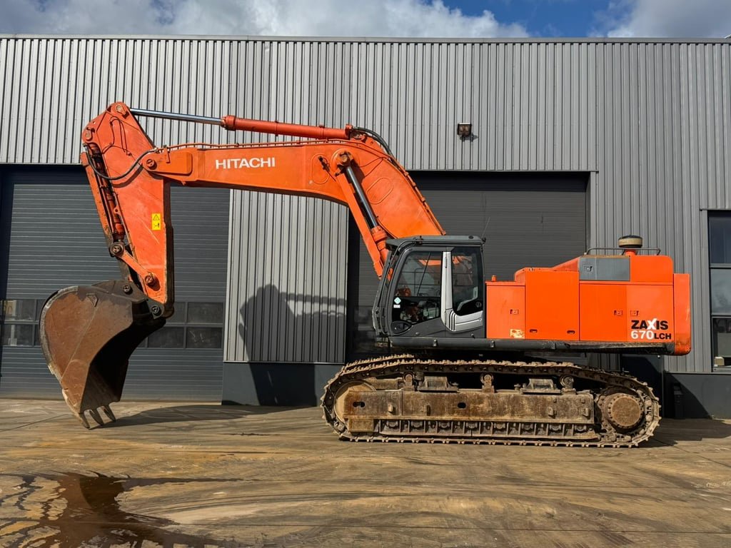 Hitachi ZX670LCH-3 2011 00033629 ZX670LCH-3 2011 1