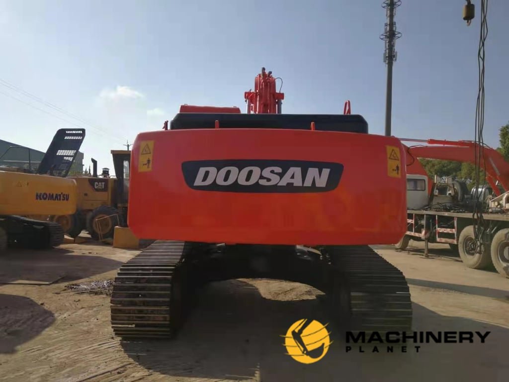 DOOSAN DH220LC Used Crawler Excavator Hot Sale DH220LC 2019 1 Crawler Excavators image 5