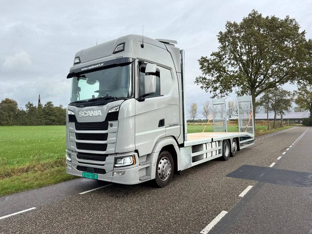 Machine transporter Scania S450 NGS 6x2 Diesel 2019 2019 S450 NGS 6x2 2019 1
