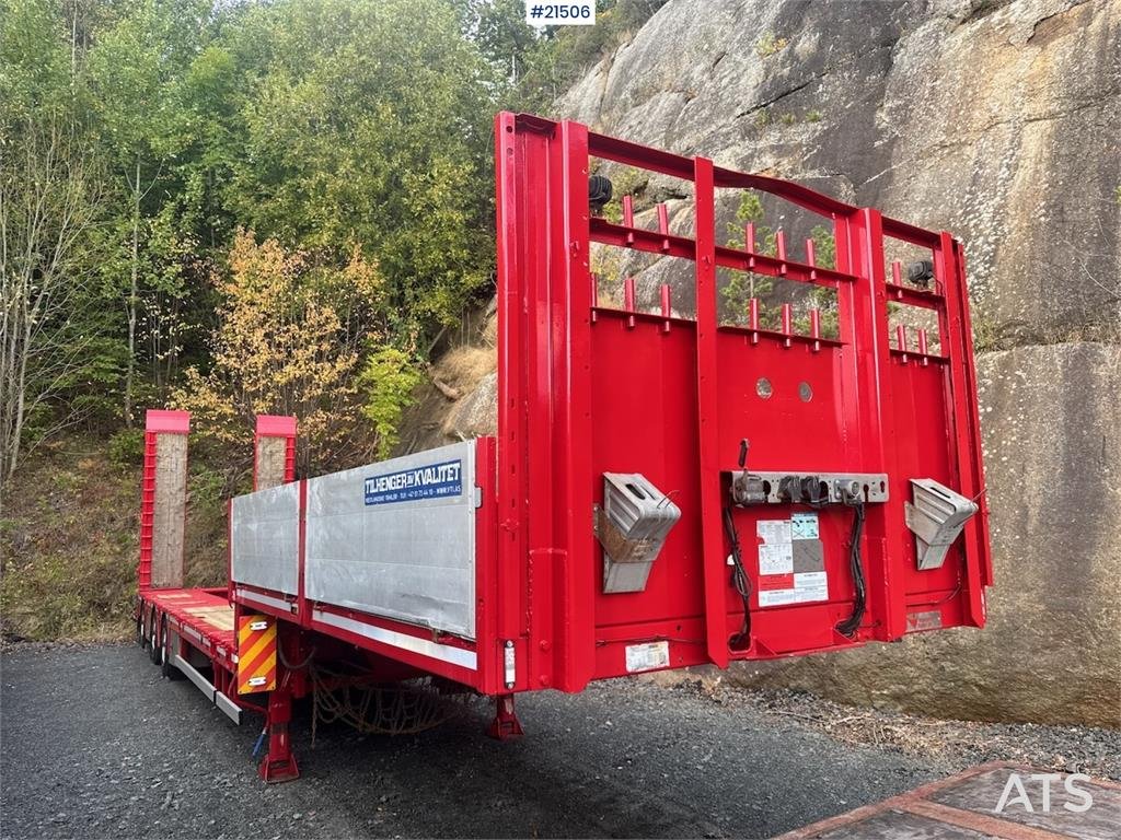 Doll Machinery Semi w/ Widening and Hydraulic Bridges. 2019 21506 Doll Machinery Semi w/ Widening and Hydraulic Bridges. 2...
