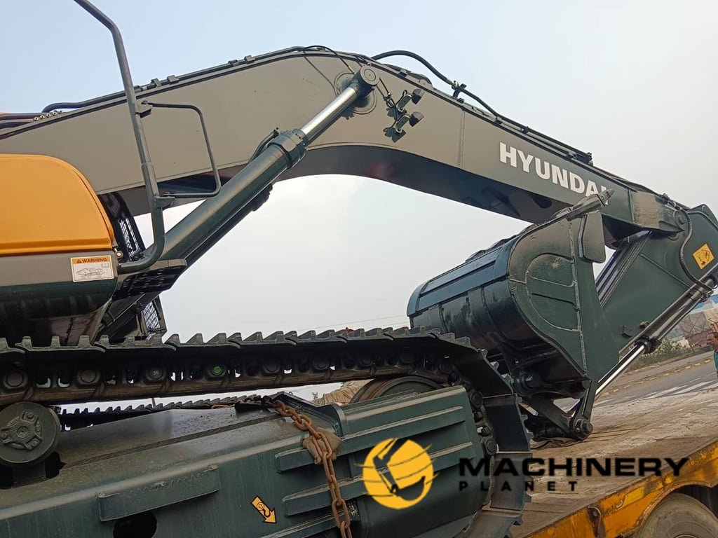 Hyundai HX360 HX 360 2024 2 Crawler Excavators
