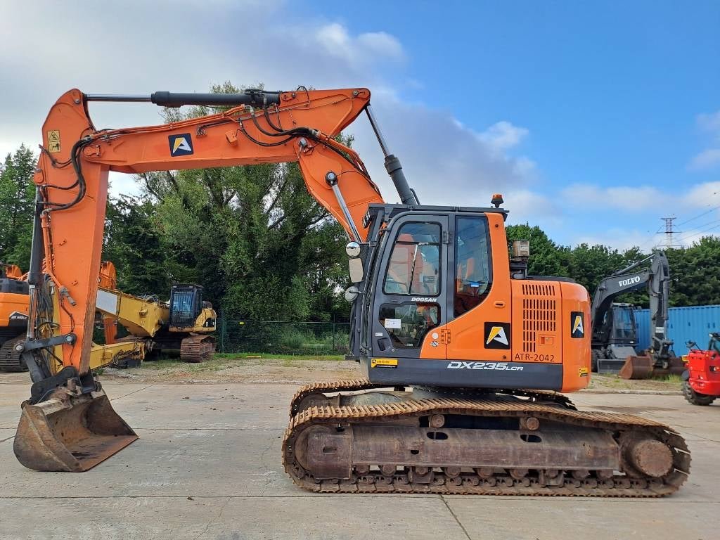 Doosan DX235LCR-5 2016 ATR-2042 DX235LCR-5 2016 1 Crawler Excavators