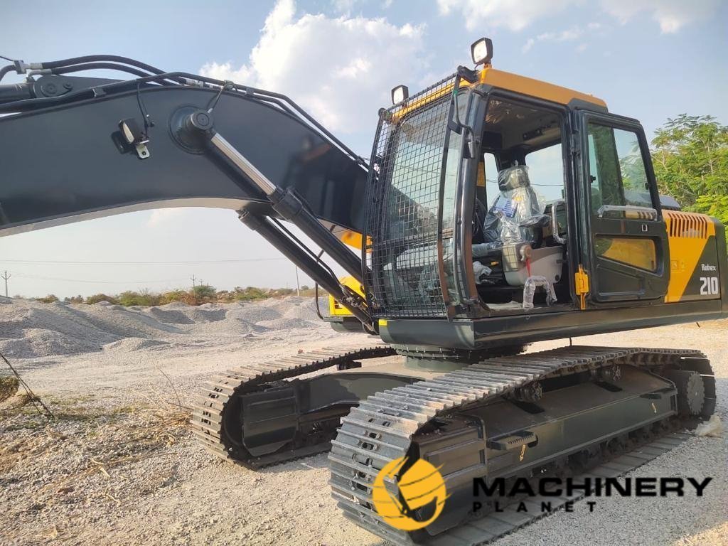 2024 Hyundai R210 Crawler Excavator - New/Unused R210 2024 2 Crawler Excavators image 4