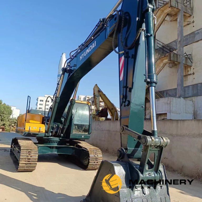 HYUNDAI R330LC-9S Used 33 TONS Crawler Excavator GOOD PRICE R330LC-9S 2019 1 Crawler Excavators image 2
