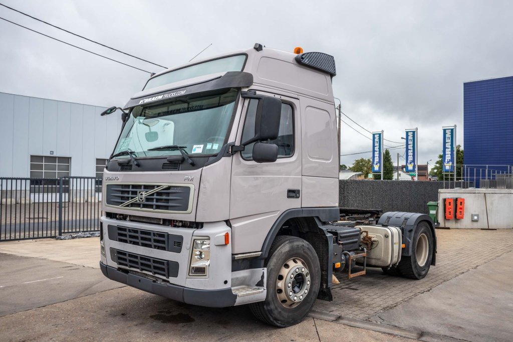 VOLVO FM(FH) 420 GLOBE+KIPHYDR. 2010 E62634 FM(FH) 420 GLOBE+KIPHYDR. 2010 1